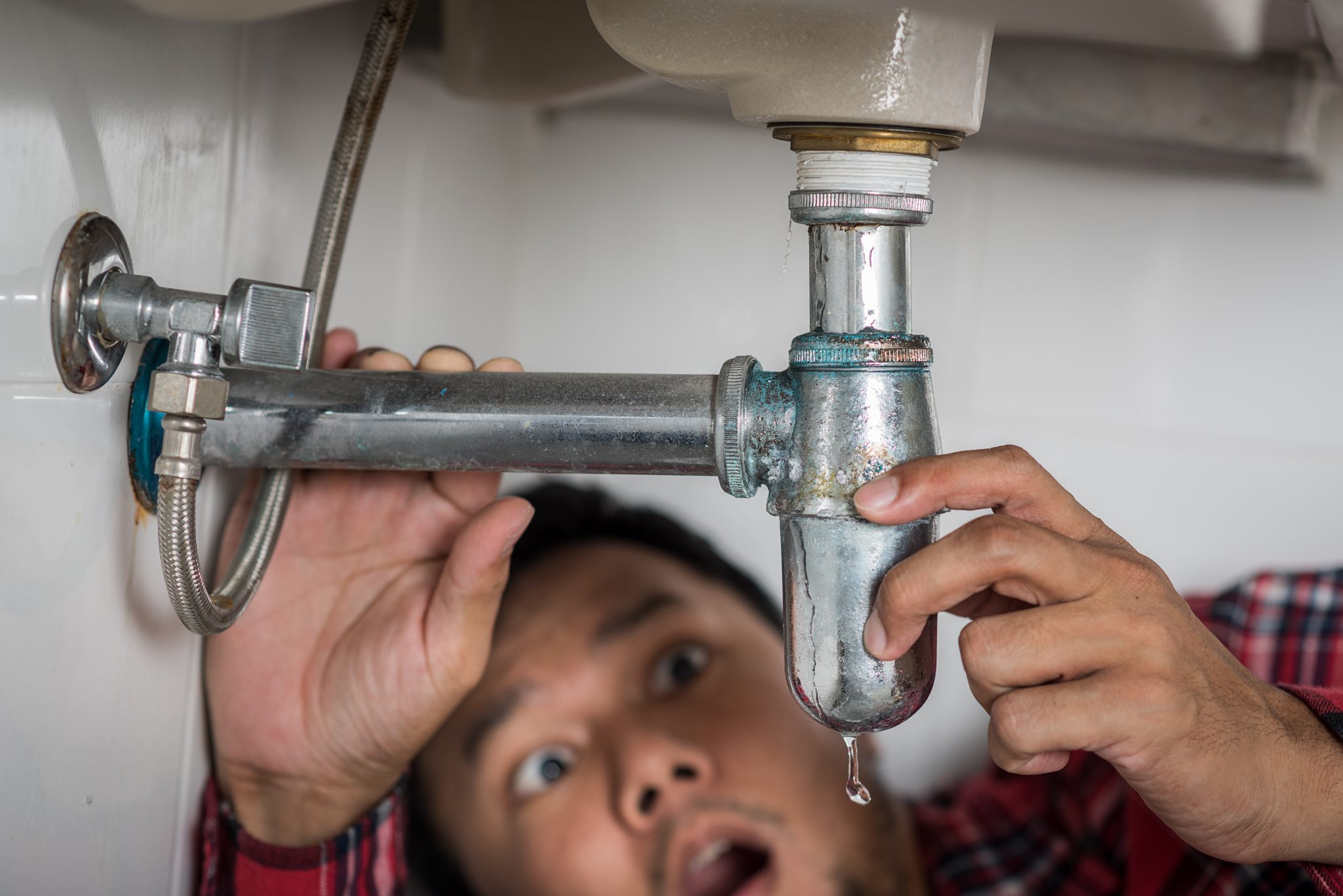 5-most-common-causes-of-a-leaking-toilet-fosh-plumbing